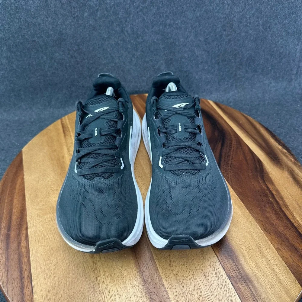 Altra FWD VIA Womens Black Athletic Running Training Shoes Size 8 Worn Once